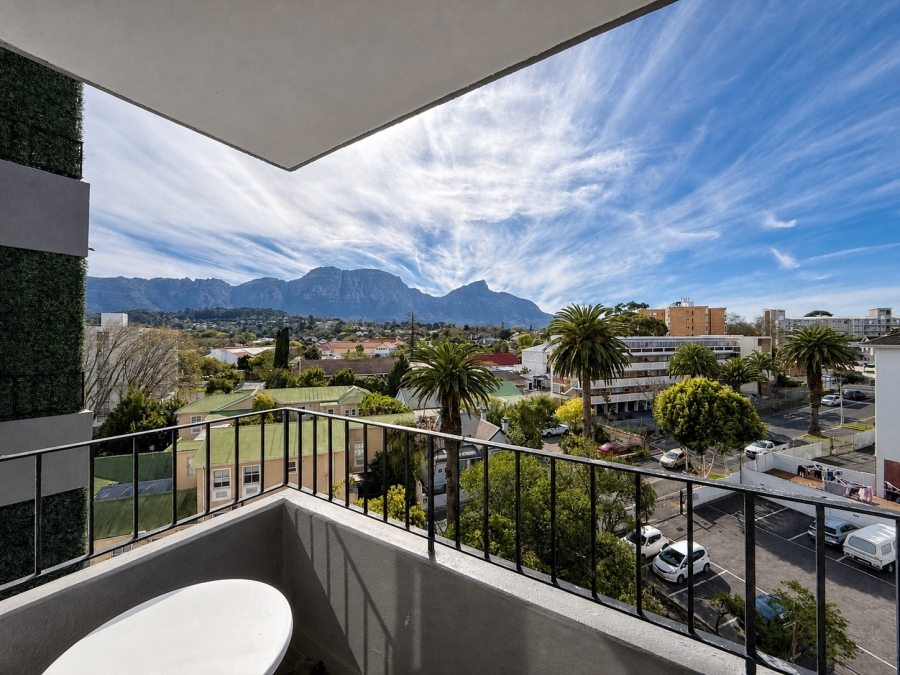 2 Bedroom Property for Sale in Wynberg Upper Western Cape